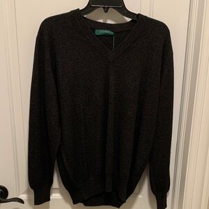 Classic V-Neck Sweater for Men in Black